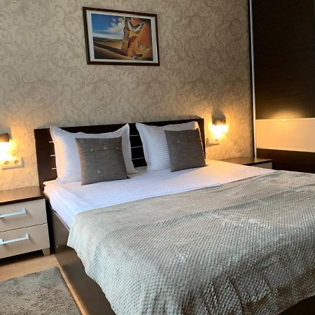Gm Royal Plaza Lejlighedshotel Borovets Eksteriør billede
